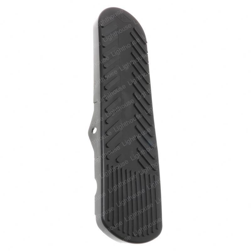 TAYLOR DUNN TREADLE COVER E2